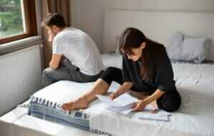 young-couple-suffering-from-std